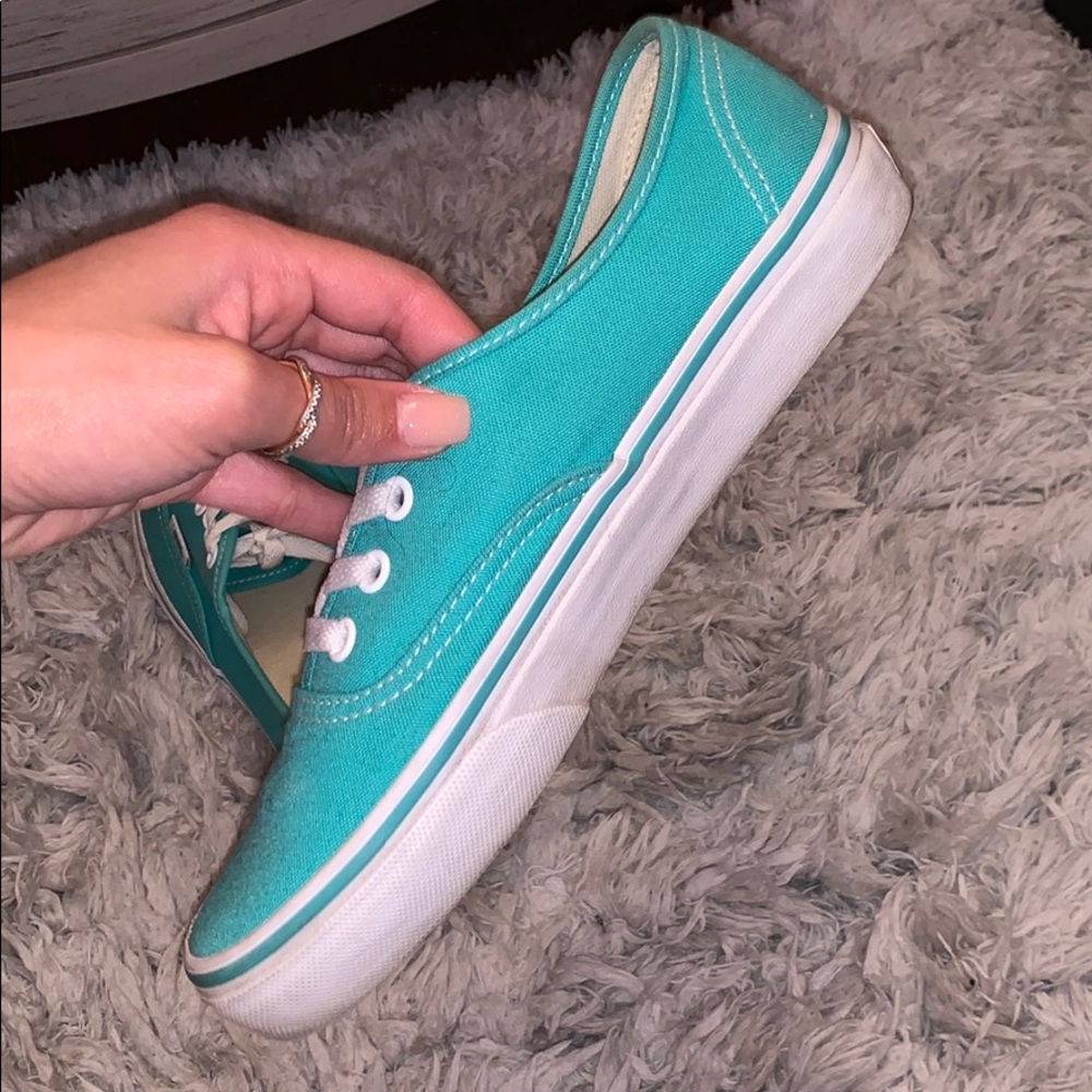 VANS SHOES - Picture 5 of 8